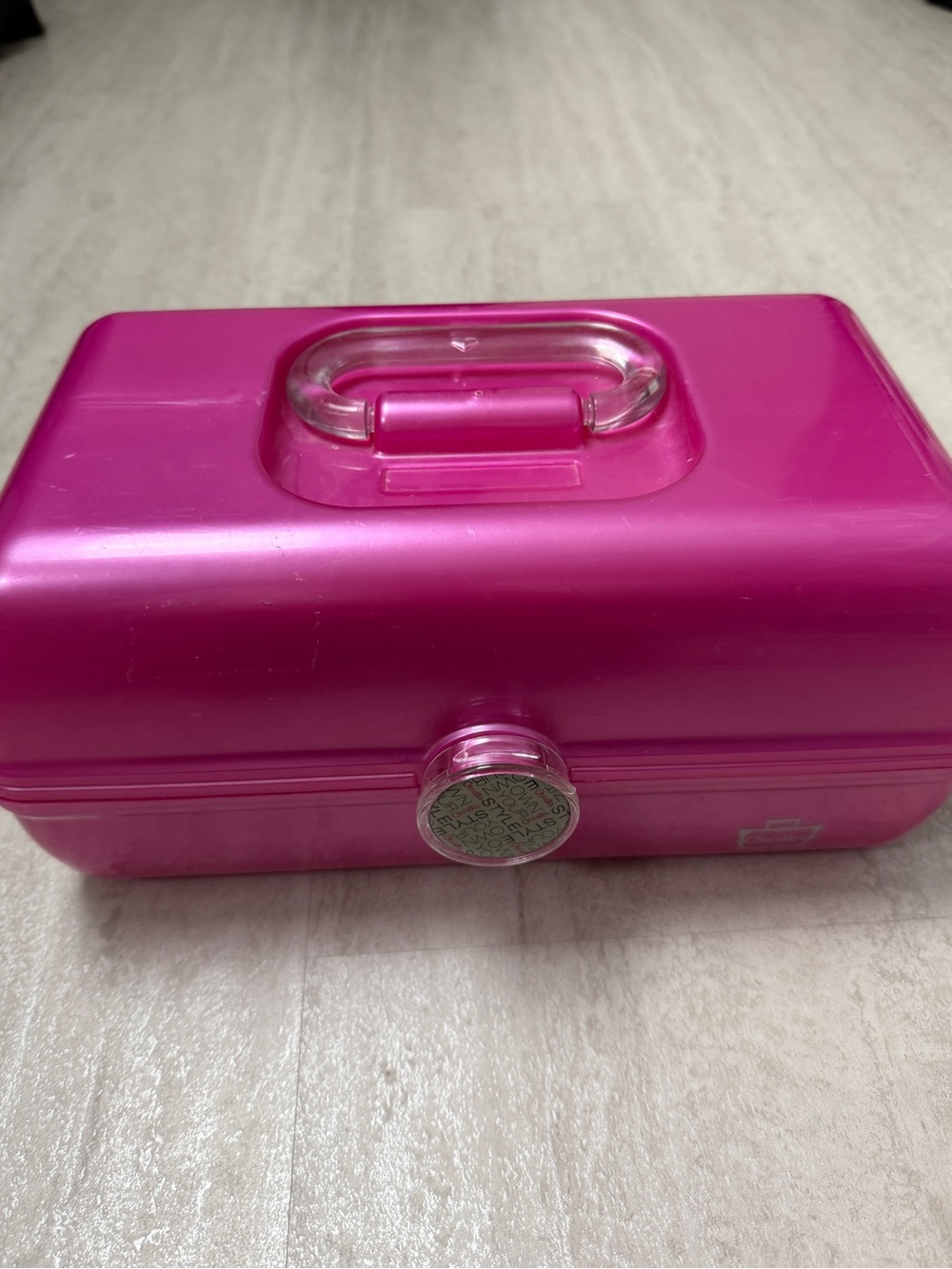 Vintage Caboodles On the Go Cosmetic Case Caboodles make up case